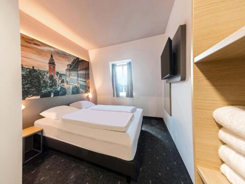 1 double bed