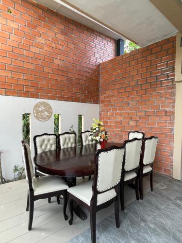 Enjay Pool Villa in Narathiwat