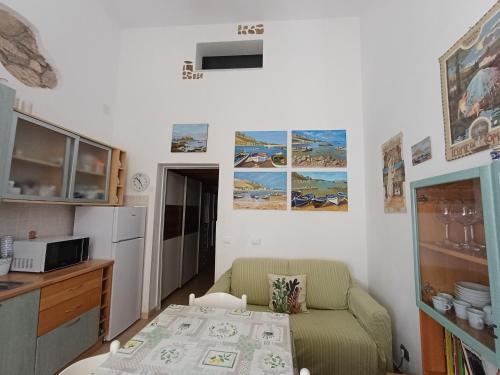 Casa MiRo - Affitti Brevi Sferracavallo, Palermo (photo 8)