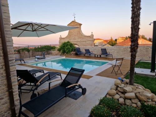 Swimming pool, Stadthaus Felix Convivium in Barchi (Pesaro)
