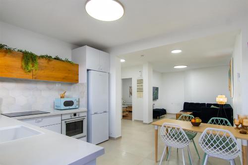אורלינה אירוח כפרי in Harel