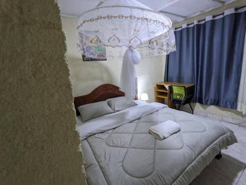 Room in Art Studio, Kigali (Foto 3)