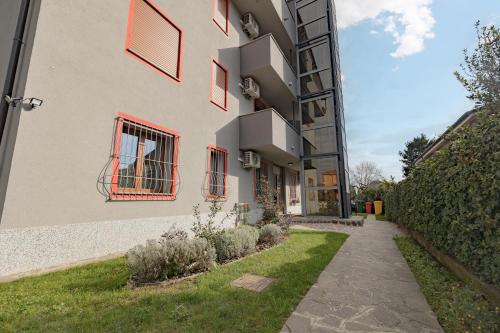 Exterior view, MONOLOCALE A7 Moonlight- Rho fiera Mi in Cesate