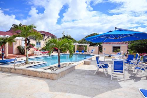 สระว่ายน้ำ, Hummingbird Villa in ไฟฟ์ ไอส์แลนด์