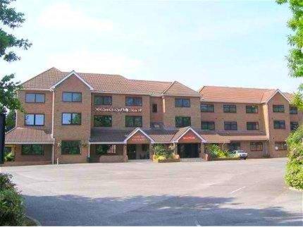 Lakeside Continental Hotel, , Berkshire