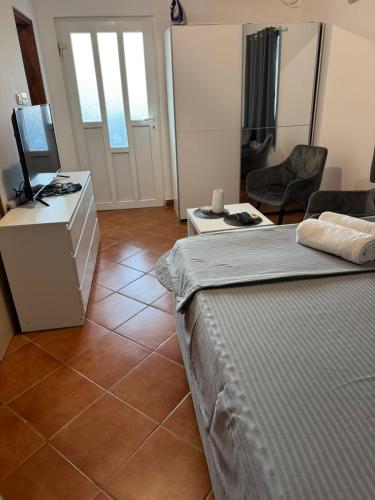 Lana Apartment in Skaljari