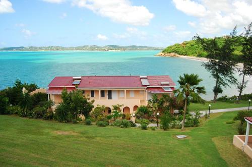 Hummingbird Villa in ไฟฟ์ ไอส์แลนด์