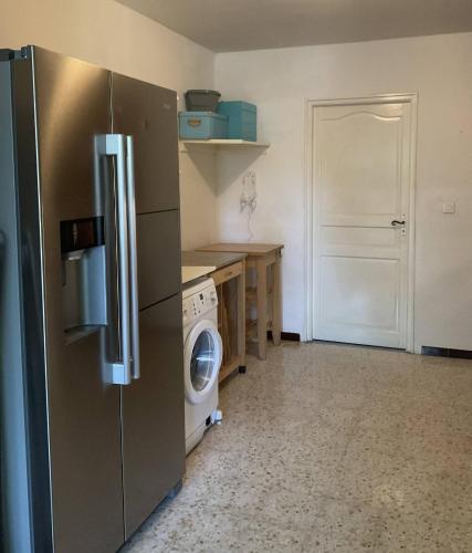 Large Family Home in Mediterranean France - image 3