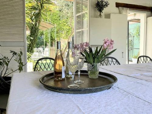 Large Family Home in Mediterranean France in Tourbes