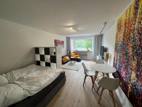 Design-Apt Köln City mit Beamer, Cologne (photo 9)