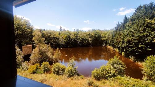 Suite parentale - Vue sur lac & forêt (Suite parentale - Vue sur lac & foret) in Abjat-sur-Bandiat