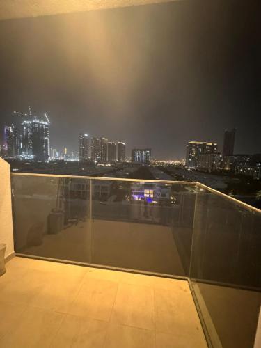 Azizi Riviera Luxury Studio with Grand Balcony, Дубай (фото 7)