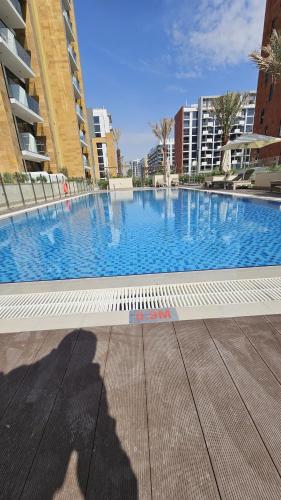 Azizi Riviera Luxury Studio with Grand Balcony, Дубай (фото 9)