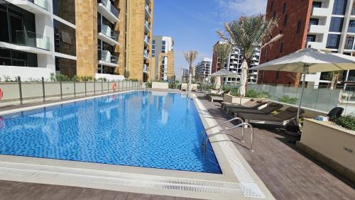 Azizi Riviera Luxury Studio with Grand Balcony, Дубай (фото 10)