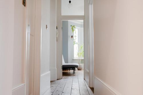 Finsbury Park Garden Flat, London