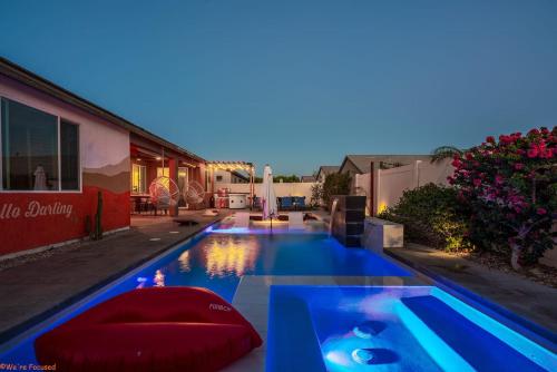 Desert Oasis Pool, Sunken Firepit,Gym,Karaoke,EV, Indio (Foto 9)