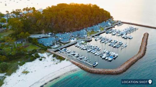 The Family Tide in Port Stephens