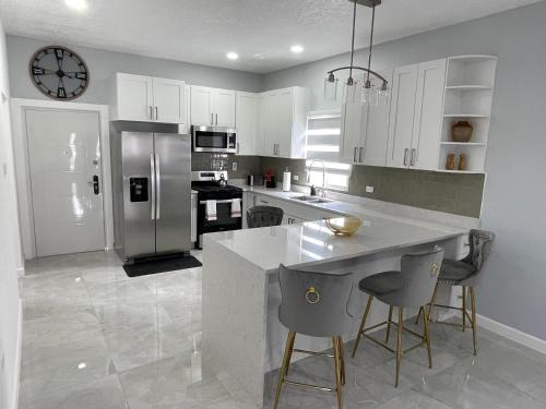 Cocina, Joy Estate Villa Portmore in Spanish Town