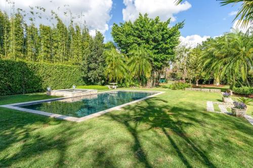 The Garden House Hot Tub Pool And Lush Garden Oasis - Florida City