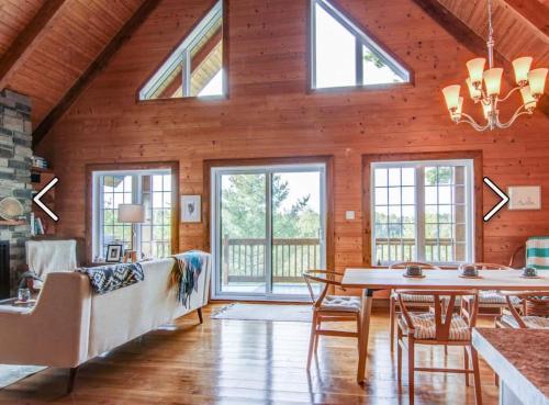 Chalet Parlabas in Saint-David-de-Falardeau (QC)