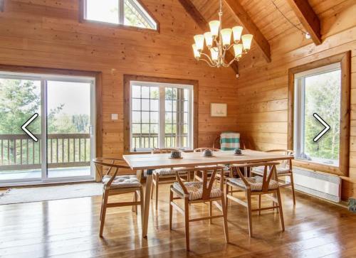 Chalet Parlabas in Saint-David-de-Falardeau (QC)
