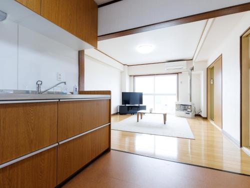 köök, JKN Twin Building Homestay near Asahikawashi City Museum