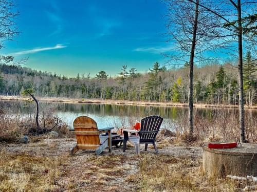 Peaceful Lily Pad Cottage In Hubbards in Blandford (NS)