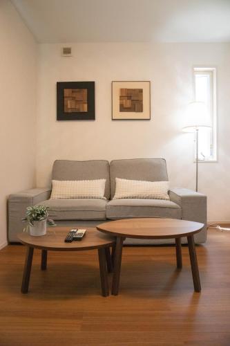 Osaka Shinsaibashi Dotonbori Tsutenkaku Villa House Free Parking 三房一厅一卫一浴