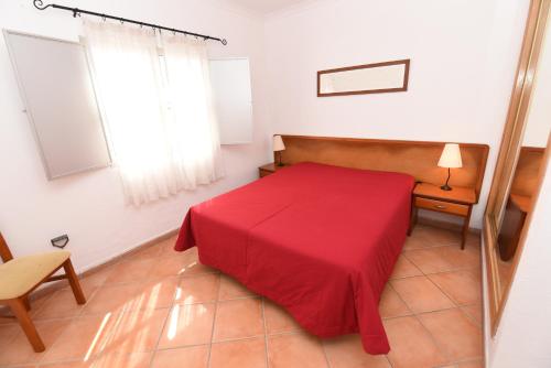 Monte dos Avos Village - Pet Friendly Ideally located in the prime touristic area of Moncarapacho, Monte dos Avós Village promises a relaxing and wonderful visit. Both business travelers and tourists can enjoy the hotels facilities and 