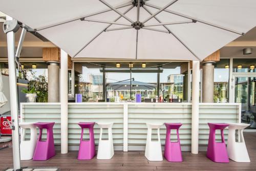 Aqualux Hotel Spa & Suite - image 9