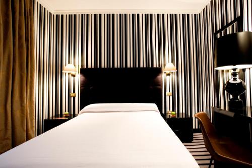 Hotel Clarin - image 7
