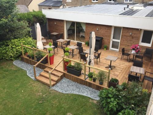 Logis Hôtel Restaurant Le Gue Du Holme – Saint-Quentin-sur-le-Homme, IA