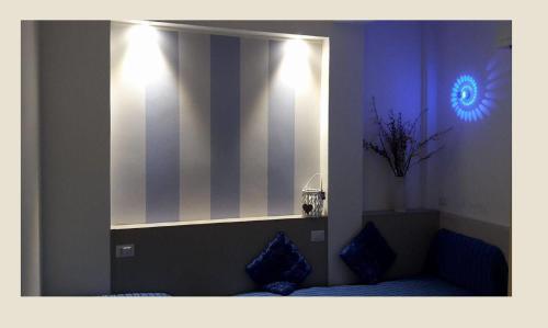 2 bedrooms, 3 beds