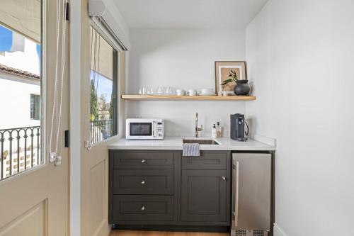 Casa Jardin - Boutique Suites in Downtown Santa Barbara
