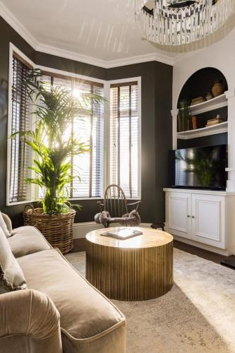 The Fulham House by HoK Living - image 11