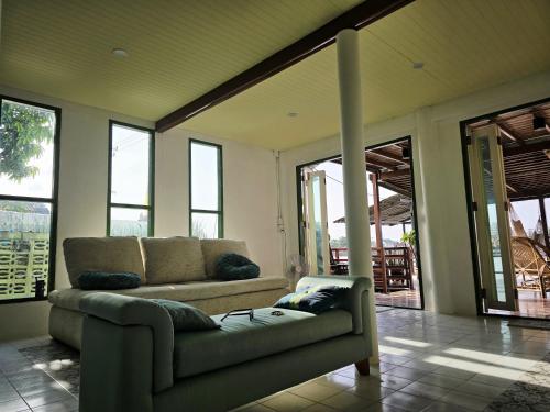 Sabai Sabai House Koh Kret in 帕魁