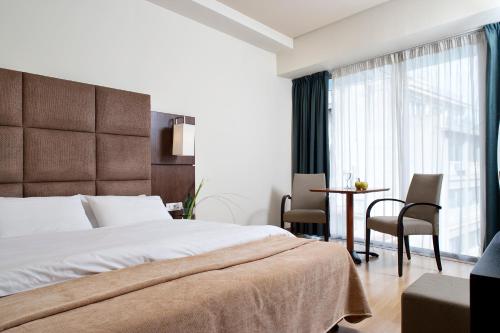 Arion Athens Hotel - image 3