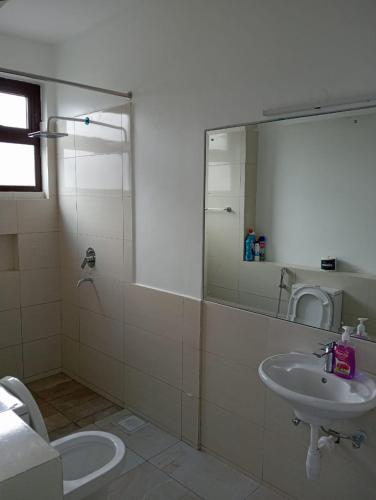 Stylish Studio at Enkang, Ngong Road, Nairobi (fotografie 9)