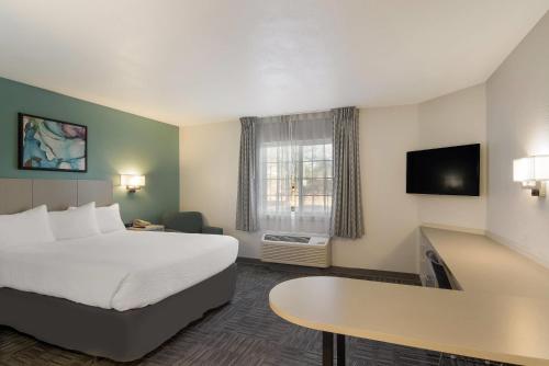 MainStay Suites Denver Tech Center in Centennial, USA