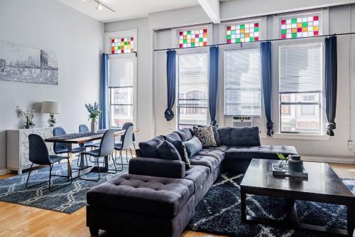 Greely Gaslamp - Loft W Parking & 4 Beds #201 thumb 2