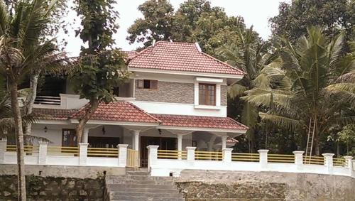 Oak springs Riverside home 3 bed Room in Aranmula