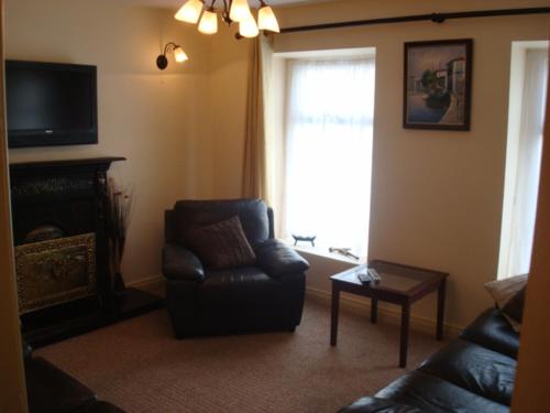 Swinford Bridge Street Apartment