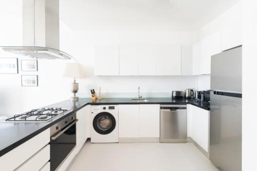 Stylish Studio in Al Barza hosted by Voyage in Al Raha Beach