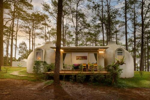 Romdoul Kirirom Resort by EHM Room Type - Family Suite Room Garden View 