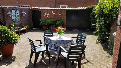  Appartement in Zandvoort, Pension in Zandvoort