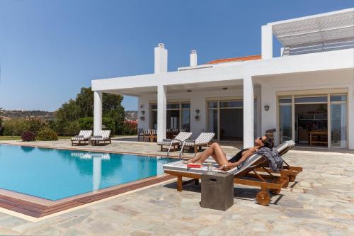 Belvedere Beachfront Villa Belvedere Beachfront Villa