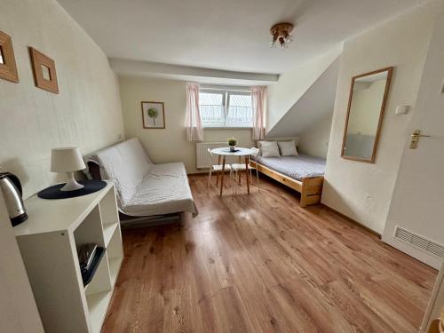 1 double bed, 1 sofa bed