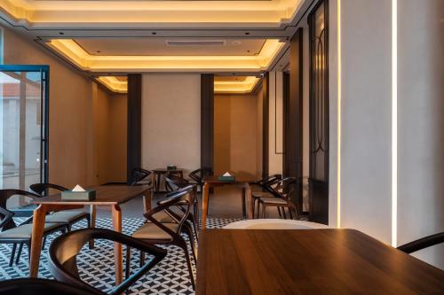 Restaurant, 诺亚度假酒店 in Ban Nasangweiy