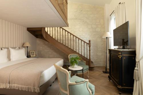Hotel Du Quai Voltaire – Paris, TX