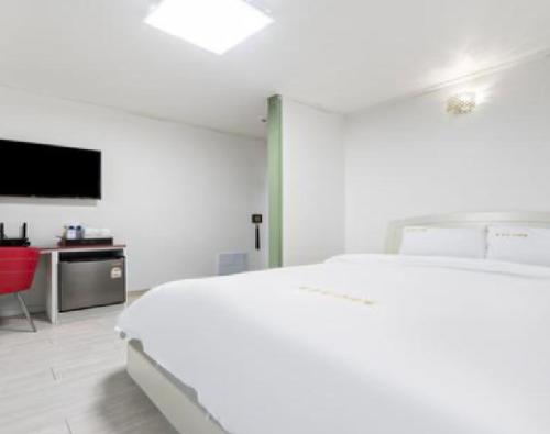 ヘナム Star Spa Hotel ホテル プール